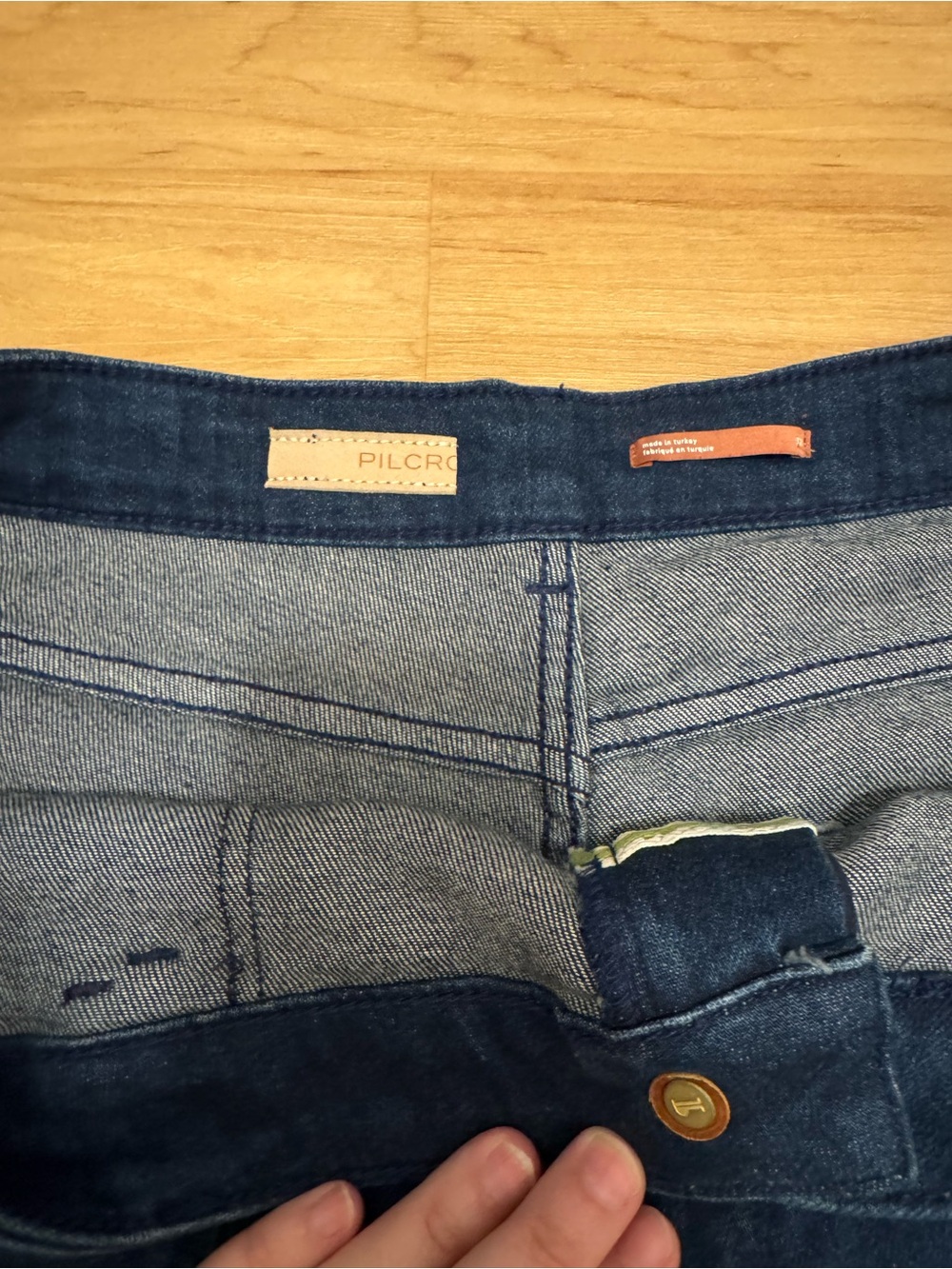 NWT Pilcro High Rise Dark Wash Flare Large Pocket Jeans Size 32 - Picture 5 of 6